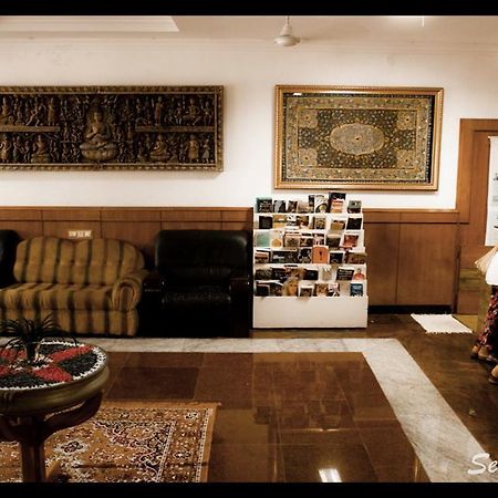 Sea Breeze Beach Resort مهاباليبورام المظهر الخارجي الصورة